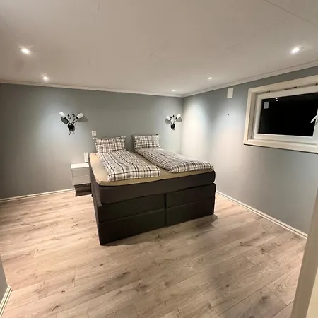 Detached House With 4 Bedrooms In A Quiet Child-friendly Area Villa *